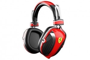 Cuffie Scuderia Ferrari P200 300x200 Cuffie Scuderia Ferrari P200 per ottime prestazioni audio